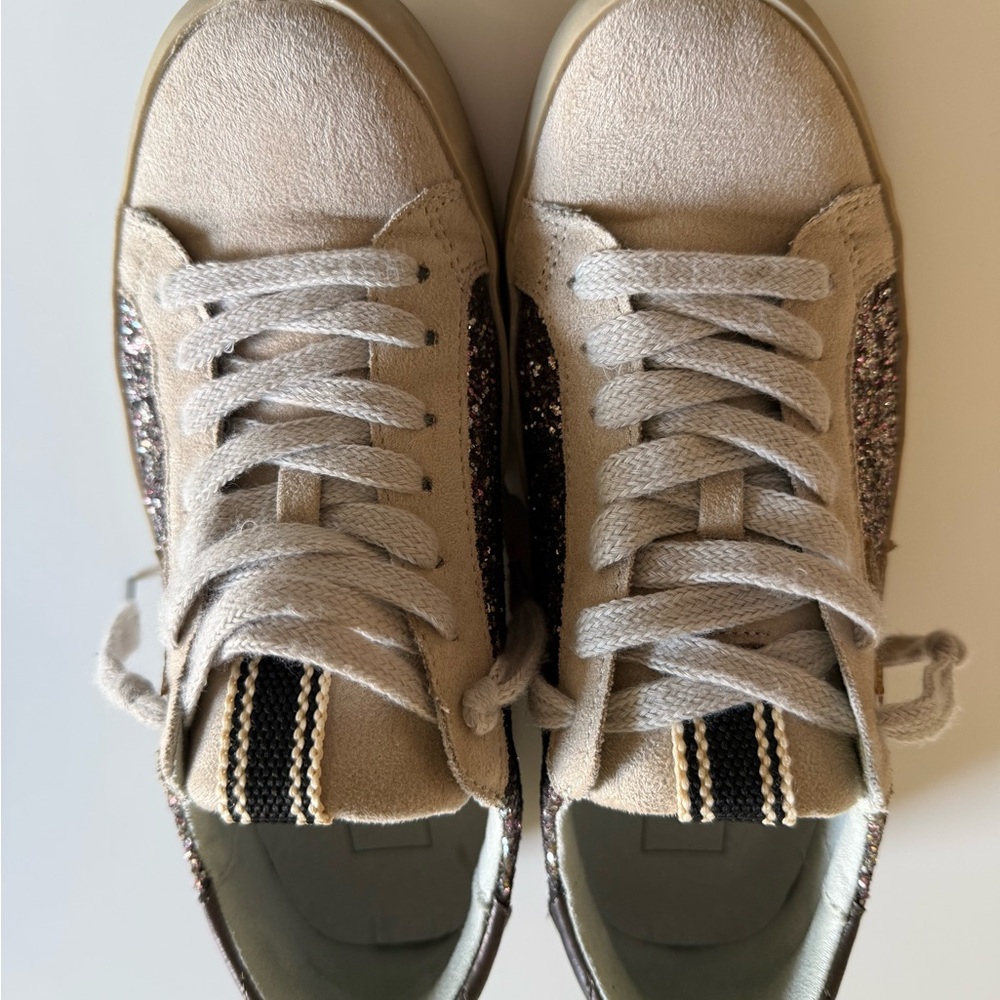 ShuShop Beige Sneakers with Glitter Accents